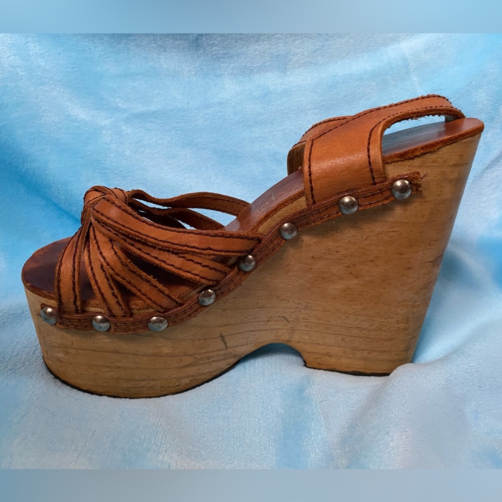 Vintage 70s 6.5 Wooden Platform Heels Sandals Leather 1970s Hippie Cher Disco - Picture 6 of 12
